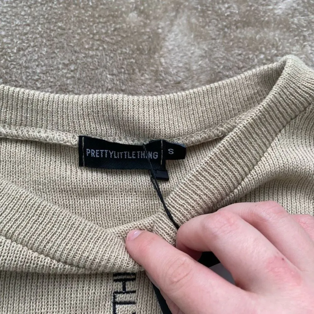 Pretty Little Thing  Women’s Tan Stone Knitted Long Sleeve Cheeky Bodysuit - Image 4