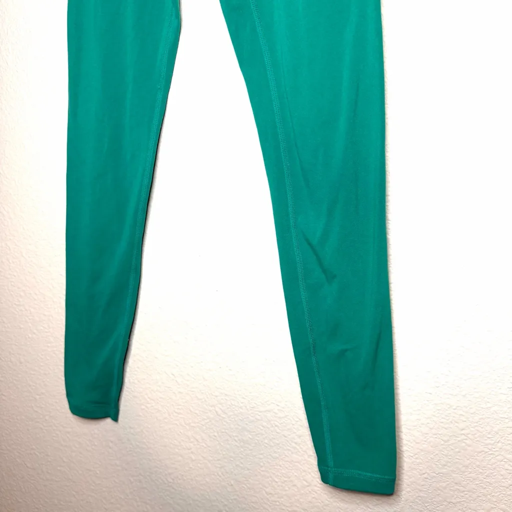 Buffbunny Collection Womens XS Crossover Waist Legacy Leggings Lucky Charm Green - Image 4