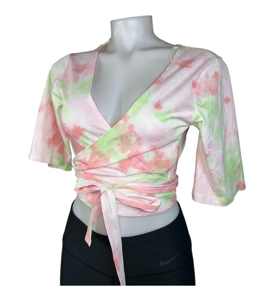FABLETICS Laila Wrap, cropped floral pink, white green, peach Top Size M new - Image 13
