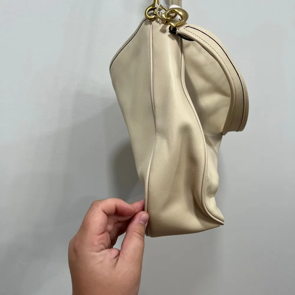 COACH NWT $395 Purse Ivory Leather Soft Tabby Hobo Crossbody Bag Shoulder Design - Image 3