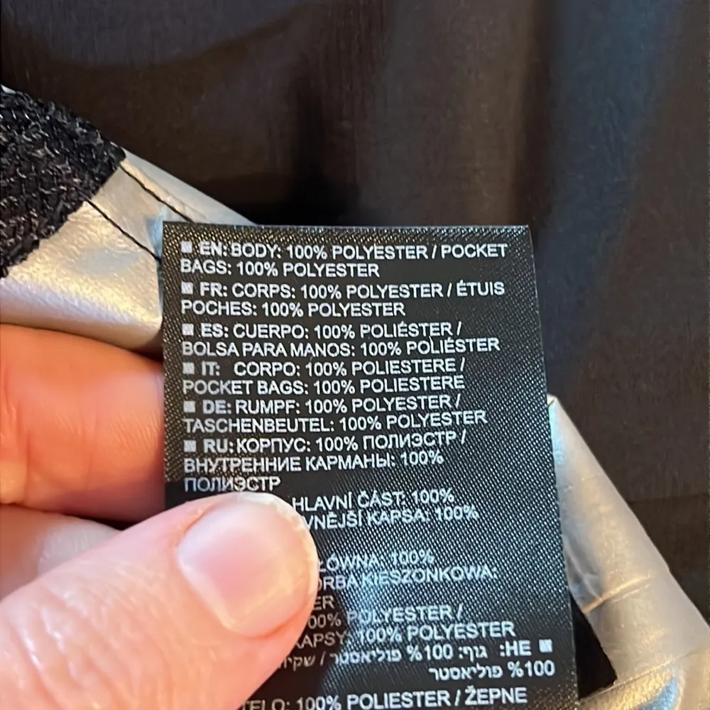 Women's Burton Veridry GORE-TEX 2L Rain Parka - Image 10