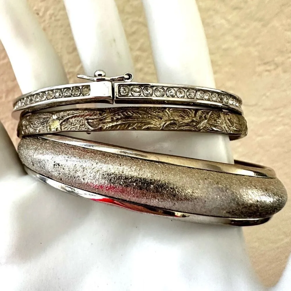 Silver tone bangle bracelets - Image 4