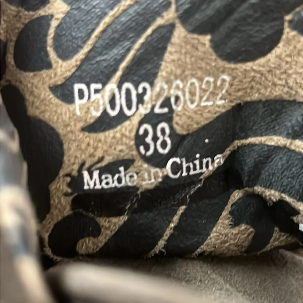 Fly London Women 38 US 7.5-8 Yama Wedge Platform Bootie Green Suede Lace Up Boot - Image 10