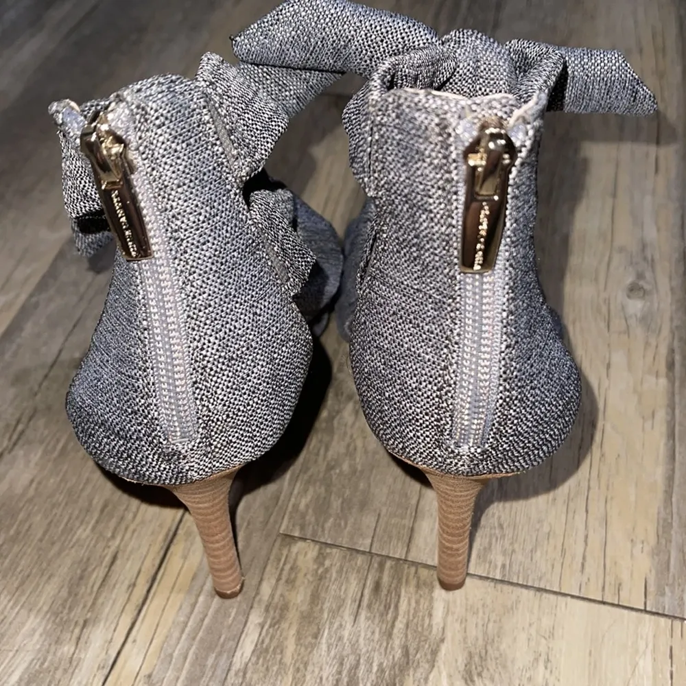 Sale! 🔥🔥🔥🔥 NEW! Vince Camuto Strappy Sandals Size 8M - Image 3