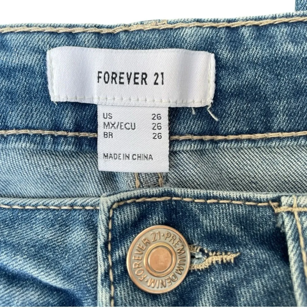 Forever 21 Light Blue Skinny Jeans - Image 4