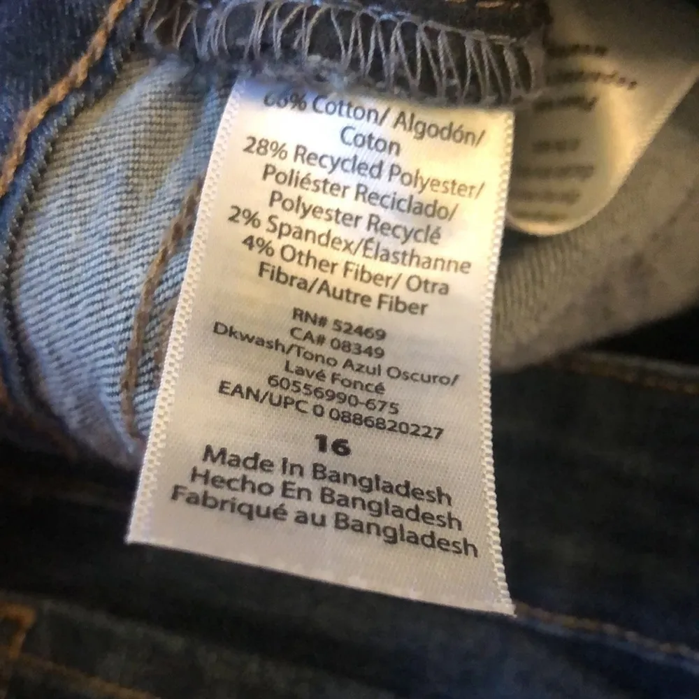 Rosa Curvy Ankle Jeans Sz. 16X26 Raw Hem Stretch Dark Denim Spring - Image 8