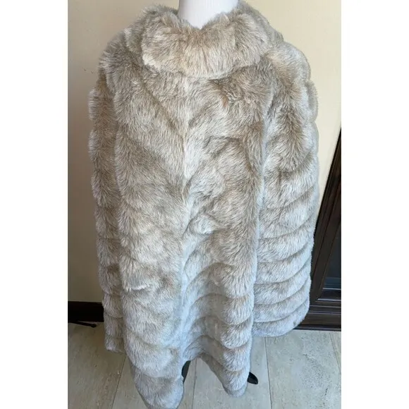 Vintage Mark Reed Exc. Faux Fur Poncho Jacket 3X‎ Beige - Image 3