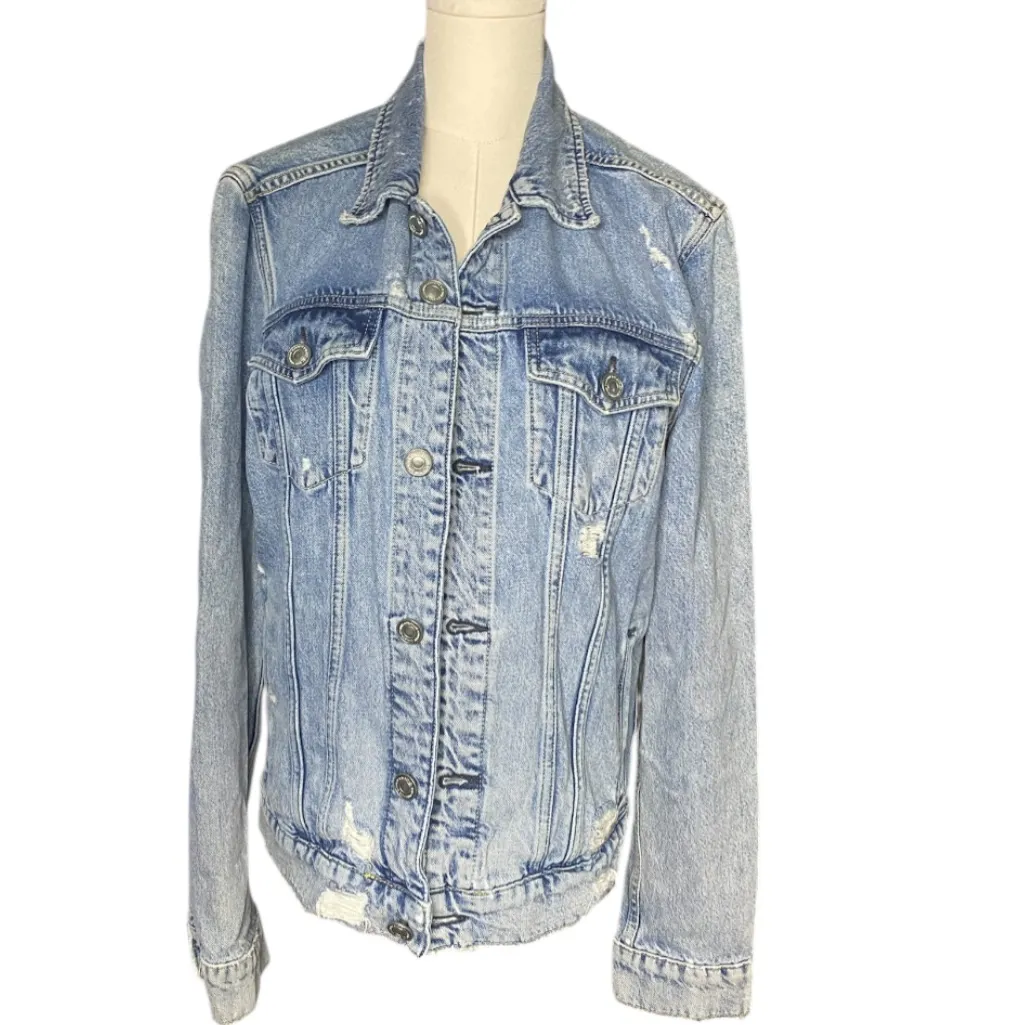 ALLSAINTS
Distressed Light Wash Denim Jean
Trucker Jacket Medium Unisex - Image 2