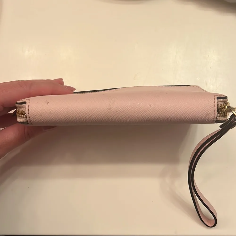 Kate Spade  Wristlet - Image 5