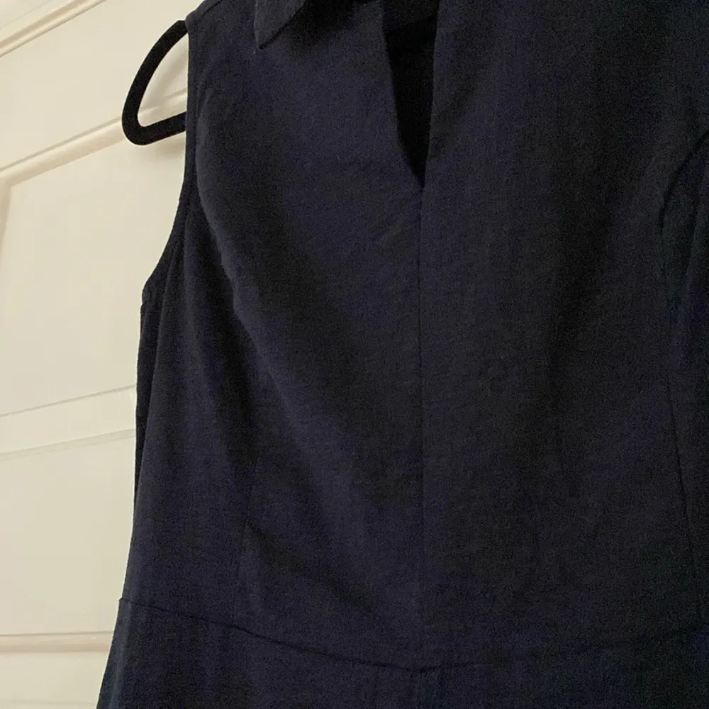 T Tahari Sleeveless Collared Linen Dress Lightweight Navy Blue Size 4 Blend - Image 5