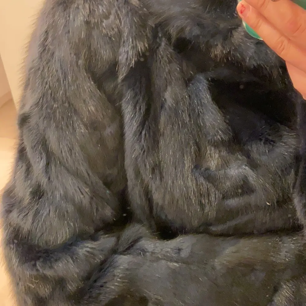 Resume mink coat. S Black - Image 6