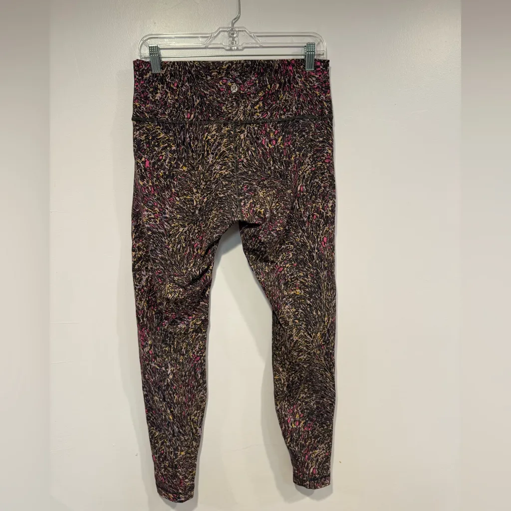 Lululemon Athletica Purple and Black patterned wunder train Leggings - Image 5