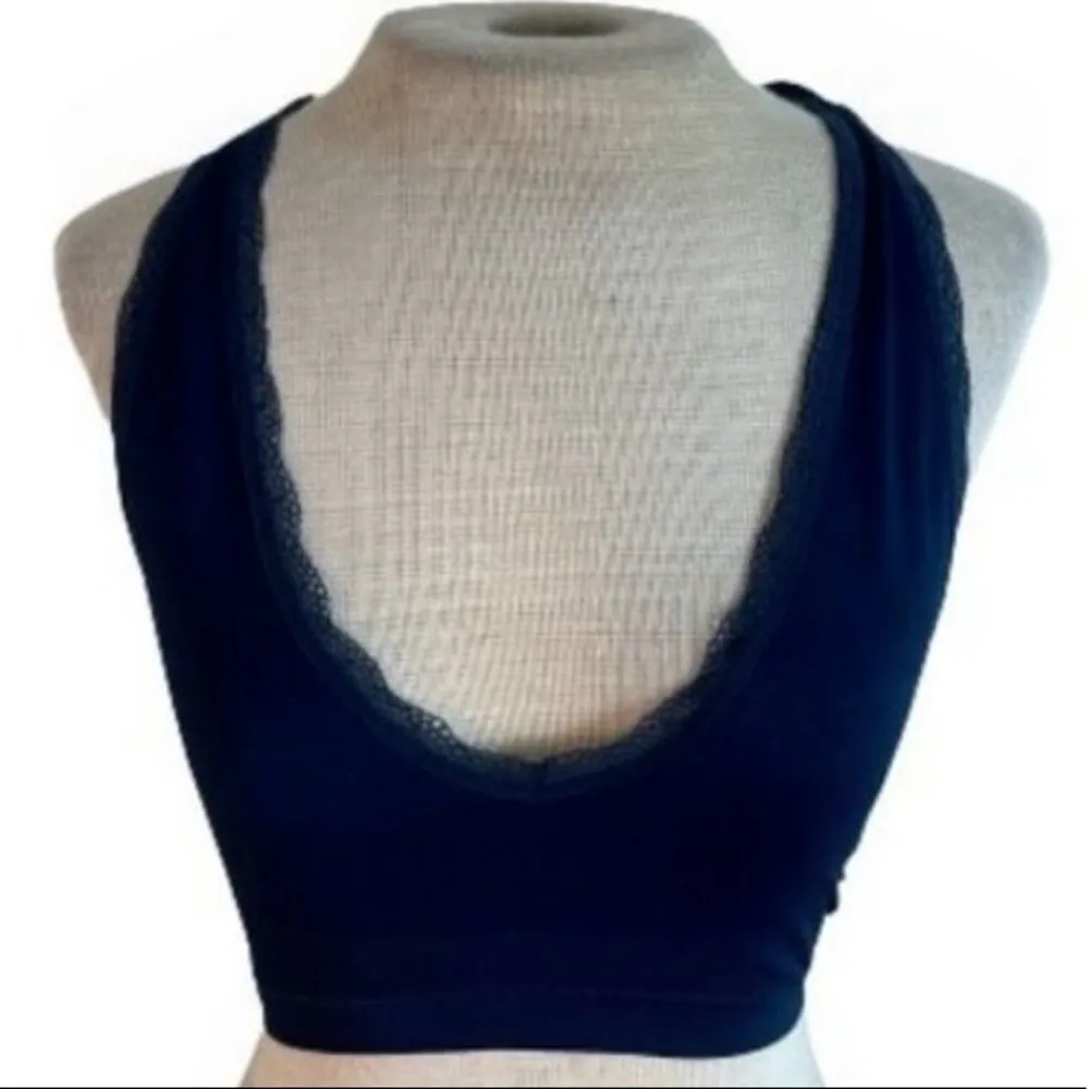 ✨ Marilyn Monroe Convertible Stretch Bralette✨ - Image 3