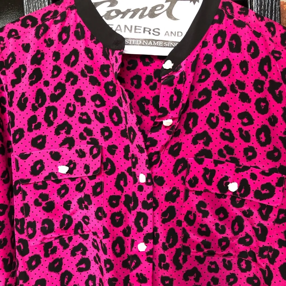 JUICY COUTURE Heartbreaker Dotty Cheetah Silk Long Sleeve Red Blouse Size Large - Image 2