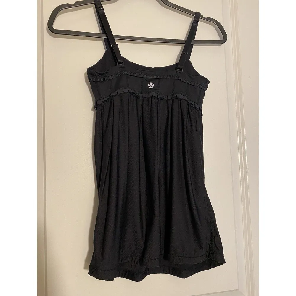 Lululemon top Black Ruffled‎ Athletic Sleeveless Size 2 - Image 7