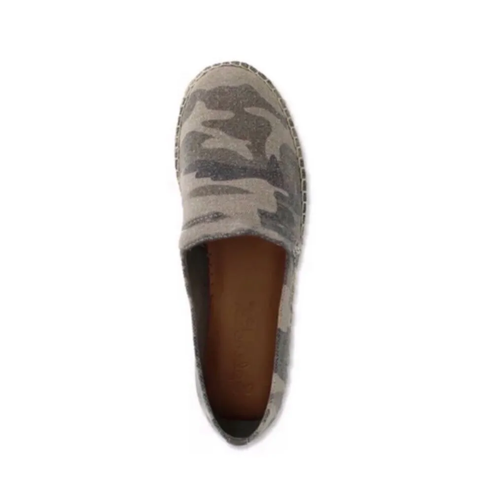 Splendid ✨  Laney Camo Print Espadrilles✨ - Image 6
