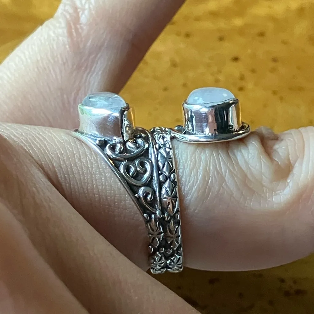 Natural Rainbow Moonstone Sterling Silver Ring Size 6 - Image 3