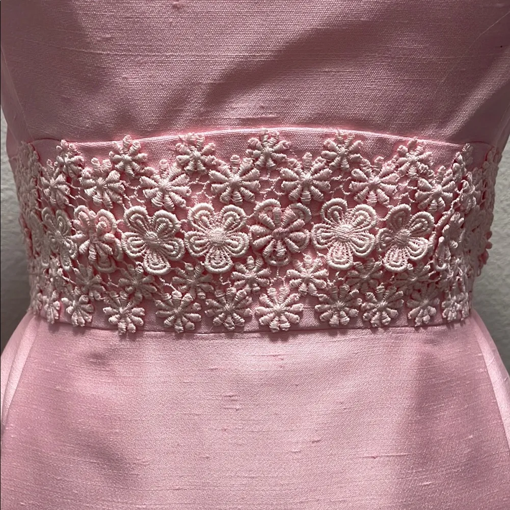 1960s Bubblegum Pink Daisy Floral Embroidered Mod Dress & Jacket Two Piece Set Size 6 - Image 8