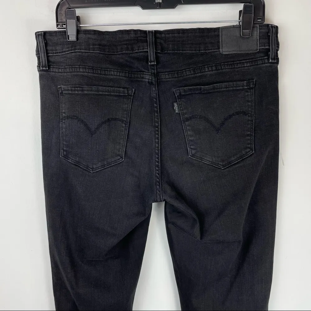 Levi’s 711 Skinny Black Denim Distressed Jeans Mid Rise Stretch Sz 32 Plus - Image 10