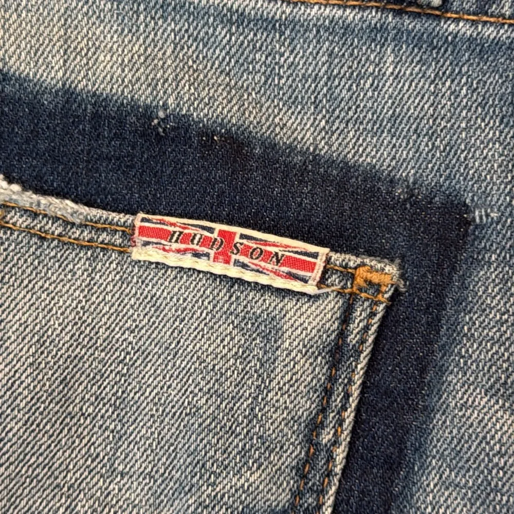 Hudson Barbara High Rise Super Skinny Distressed Denim Blue Jeans - Image 4