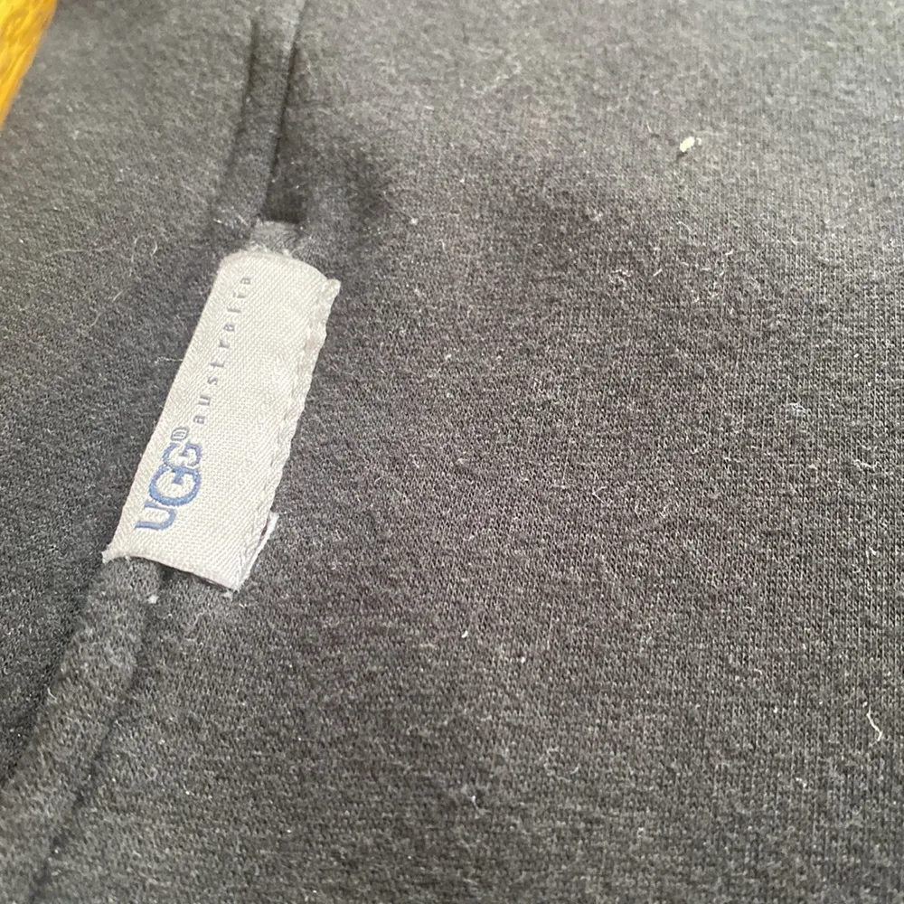 UGG  Hoodie - Image 3