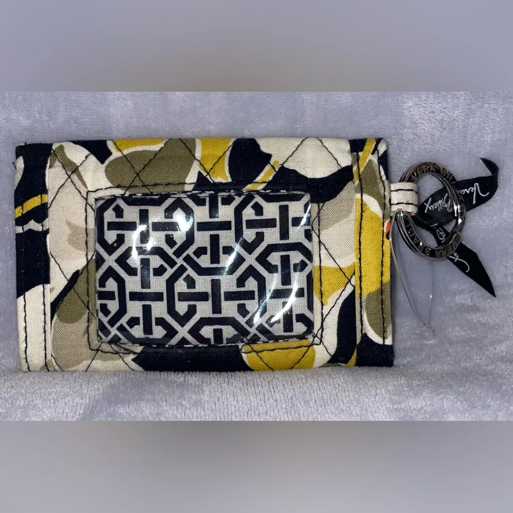 Vera Bradley Dogwood Quick Swipe ID Wallet Retired Key Chain Card Holder - Image 2