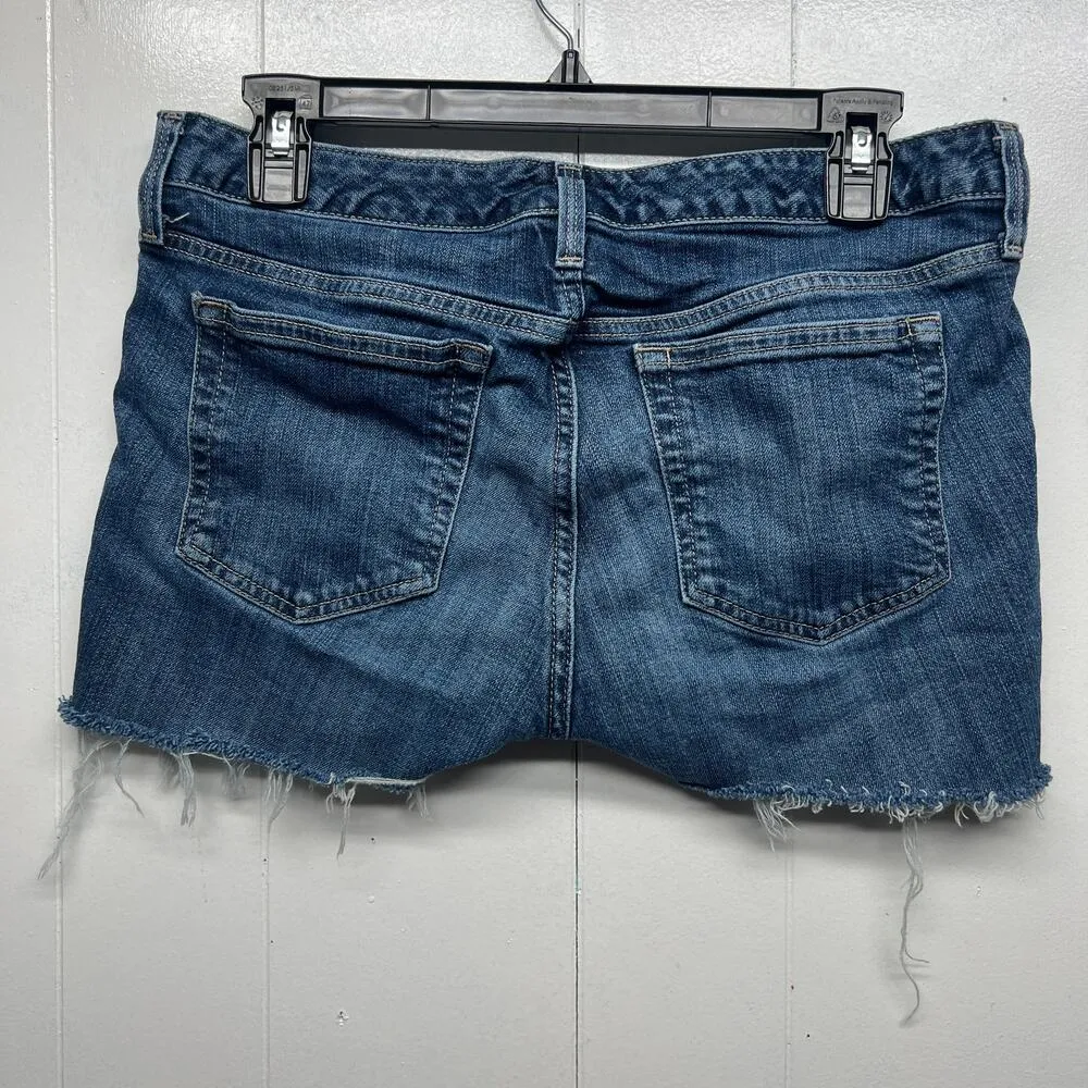 Eddie Bauer Women's Low Rise Denim/Jean Shorts Size 8 Breathable Stretch - Image 2
