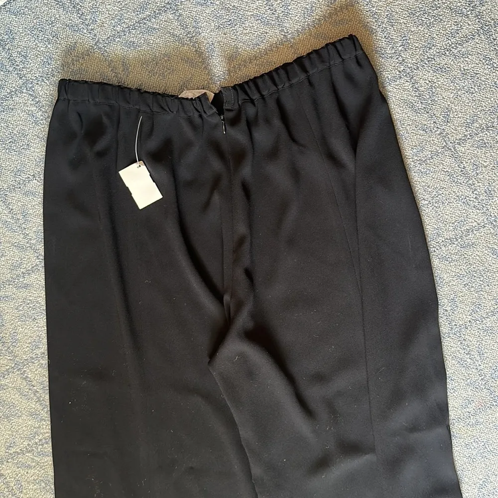 C carol Peretz crepe black full legged pants elastic waist slits in back leg XL - Image 6