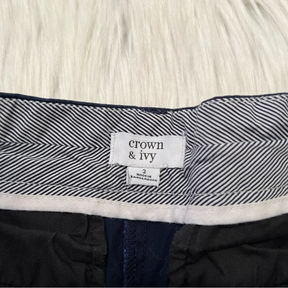 Crown & Ivy Chino Shorts Navy Blue - Image 5