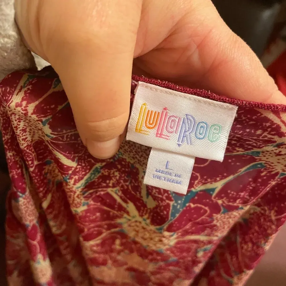 LULAROE FLORAL FRINGE KIMONO - Image 3