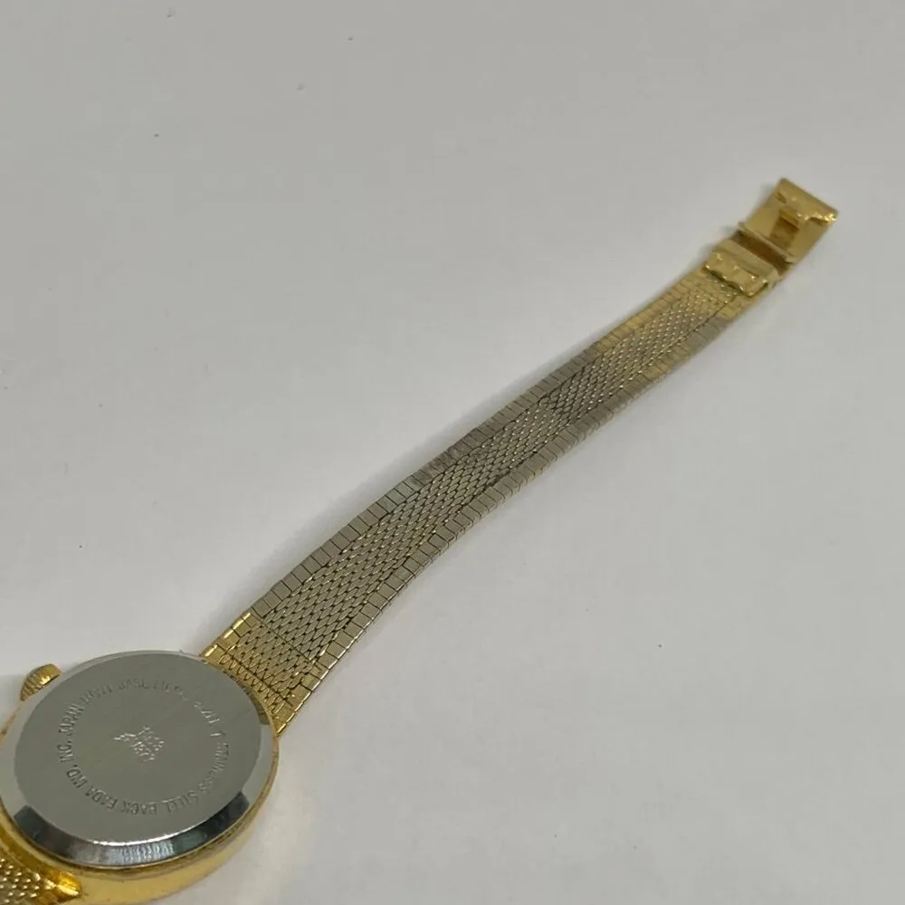 Wrangler Vintage  women’s quartz analog watch 19mm gold toned up to 7” running - Image 5