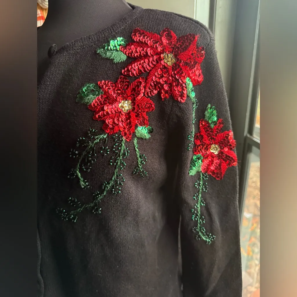 Vintage Tiara International sequin embroidered poinsettia cardigan, size small Red - Image 3
