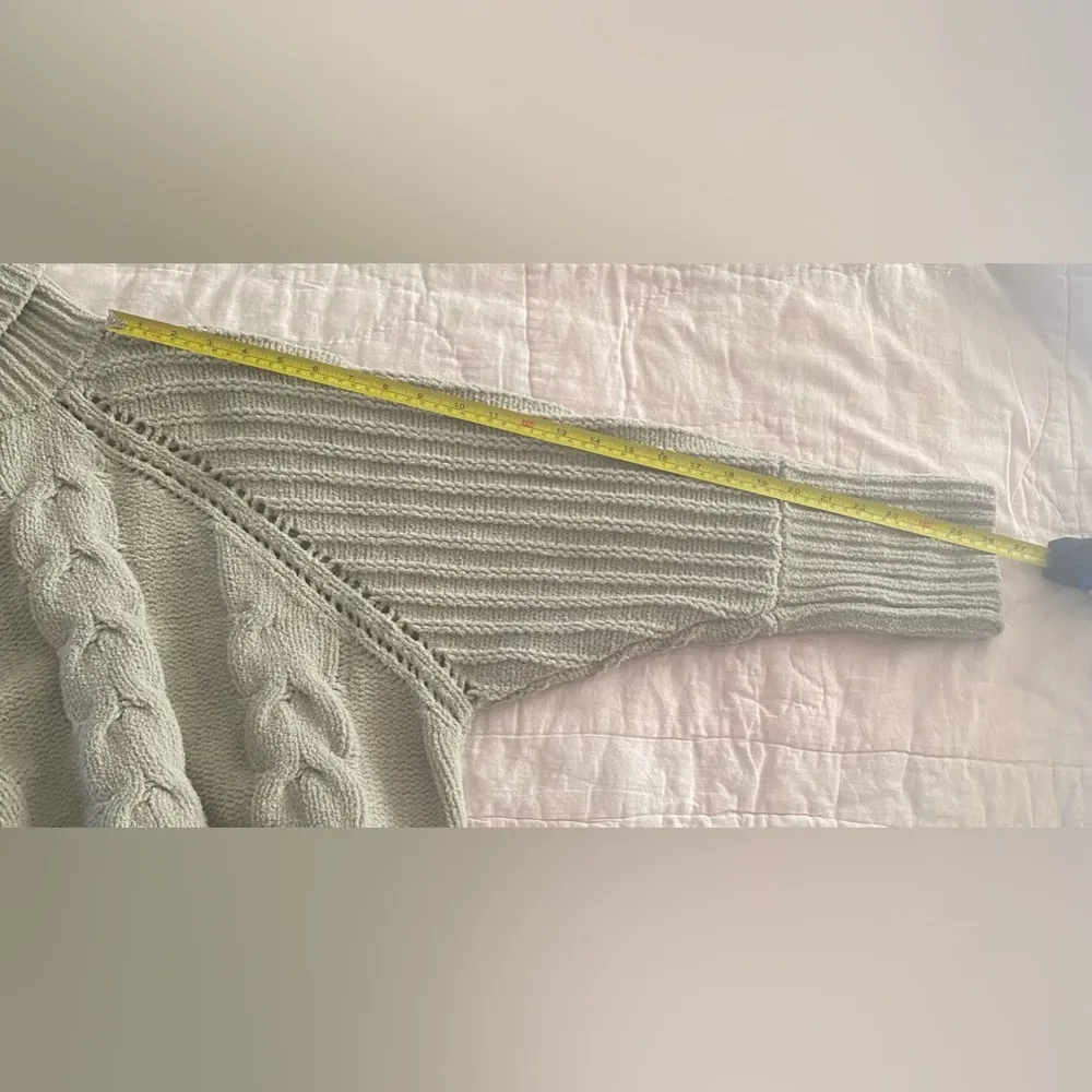 Moon & Madison Women’s Chunky Knit Sage Green Cowl Neck Sweater M New READ Size M - Image 9