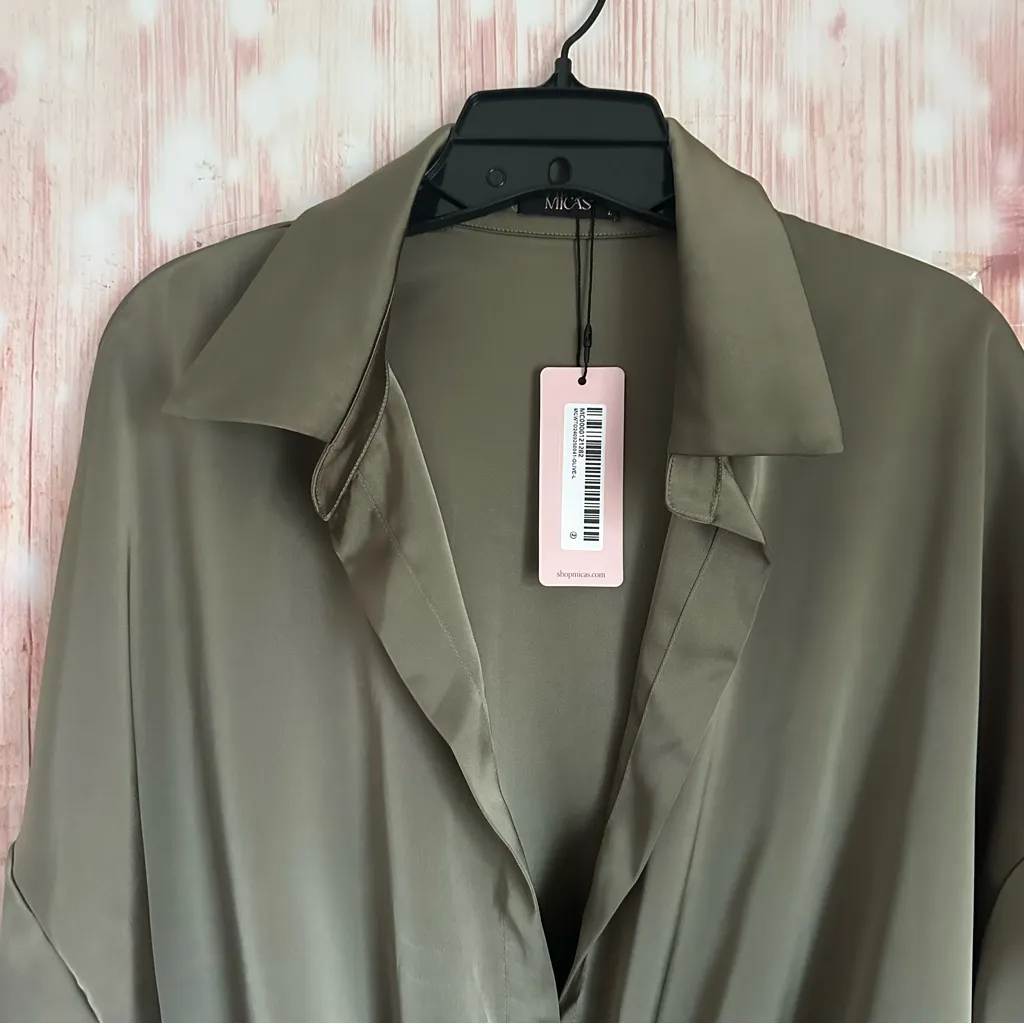 Micas Olive Green Open Front Satin Pull On Long Sleeve Bodysuit Size Large - Image 8