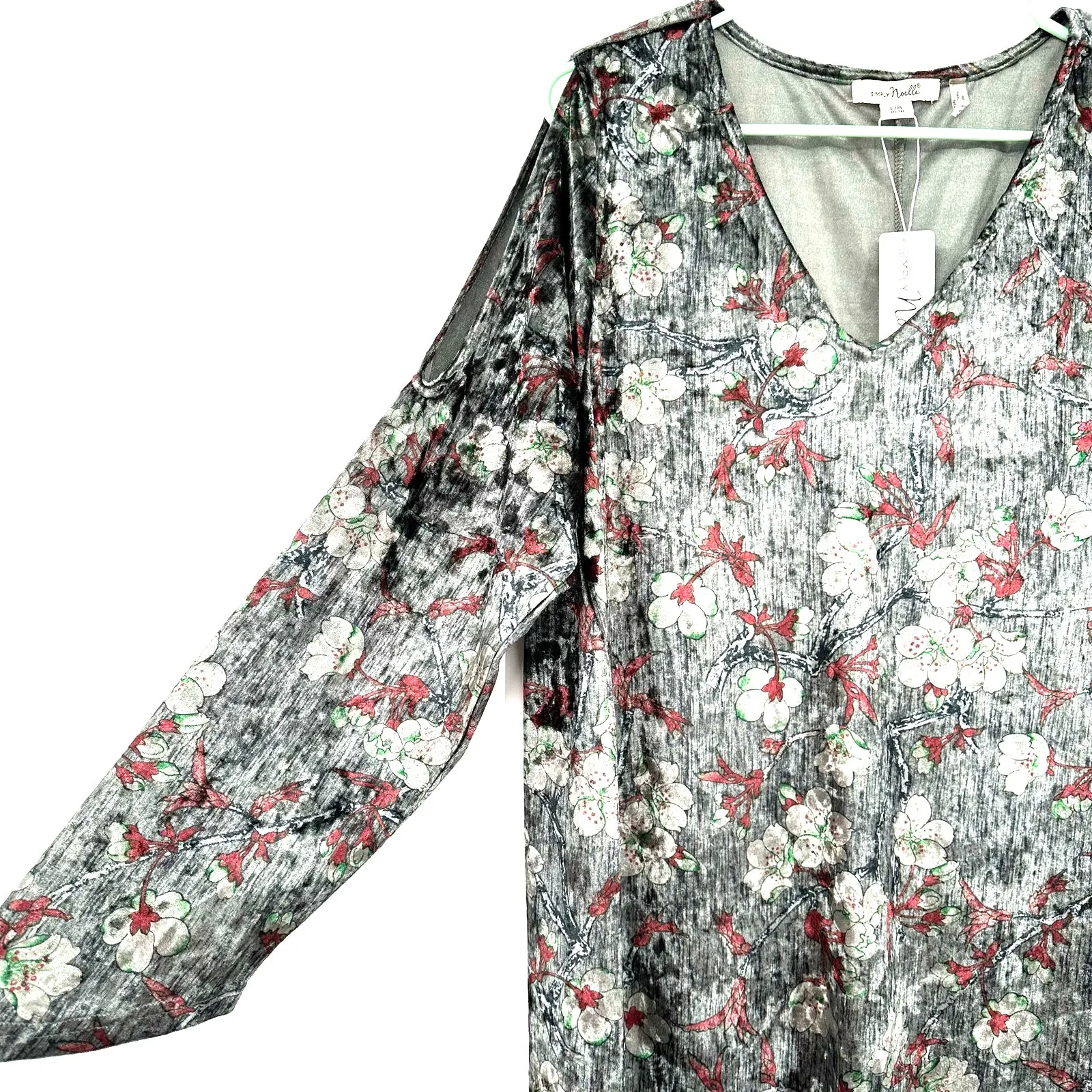 Simply Noelle Size L XL Dress Gray Floral Crushed Velvet Long Sleeve‎ V Neck NWT - Image 3