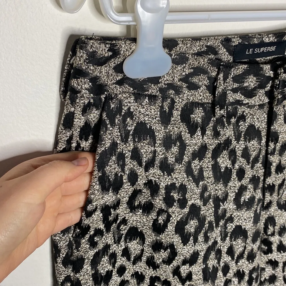 Le Superbe Jenna jacquard cropped leopard pants with silver sparkle size 0 - Image 5