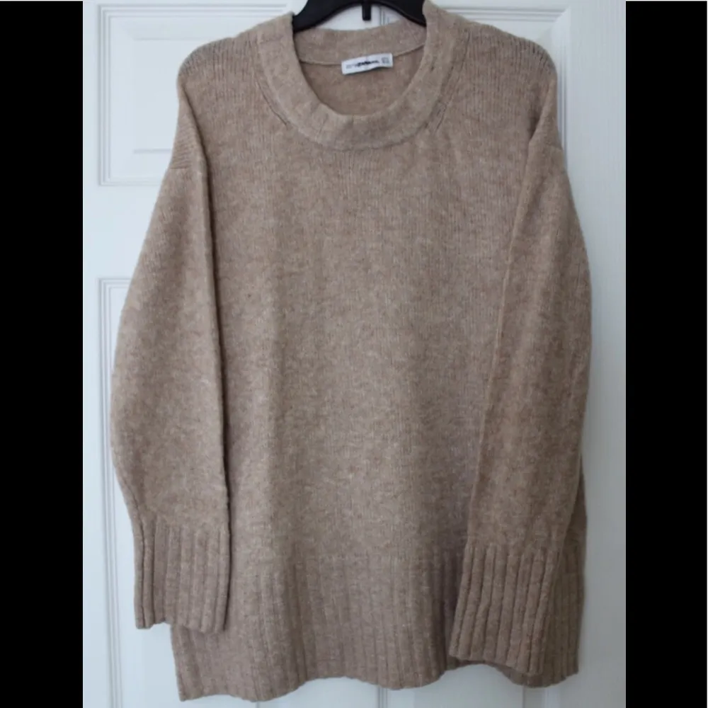 ZARA  | Beige Soft Crew Neck Knit Sweater - Image 2