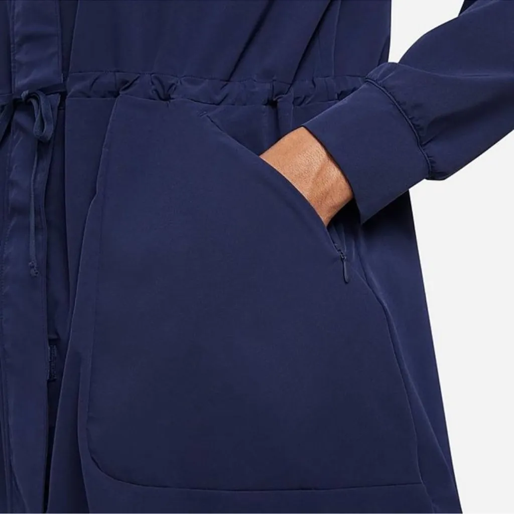 Nike Dri-FIT Bliss Luxe Women's Navy Anorak Jacket - Image 4