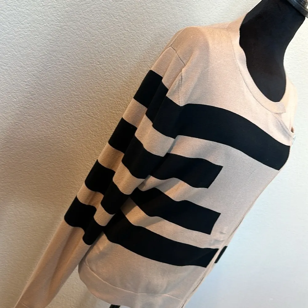 Asymmetrical zip up cardigan - Image 2