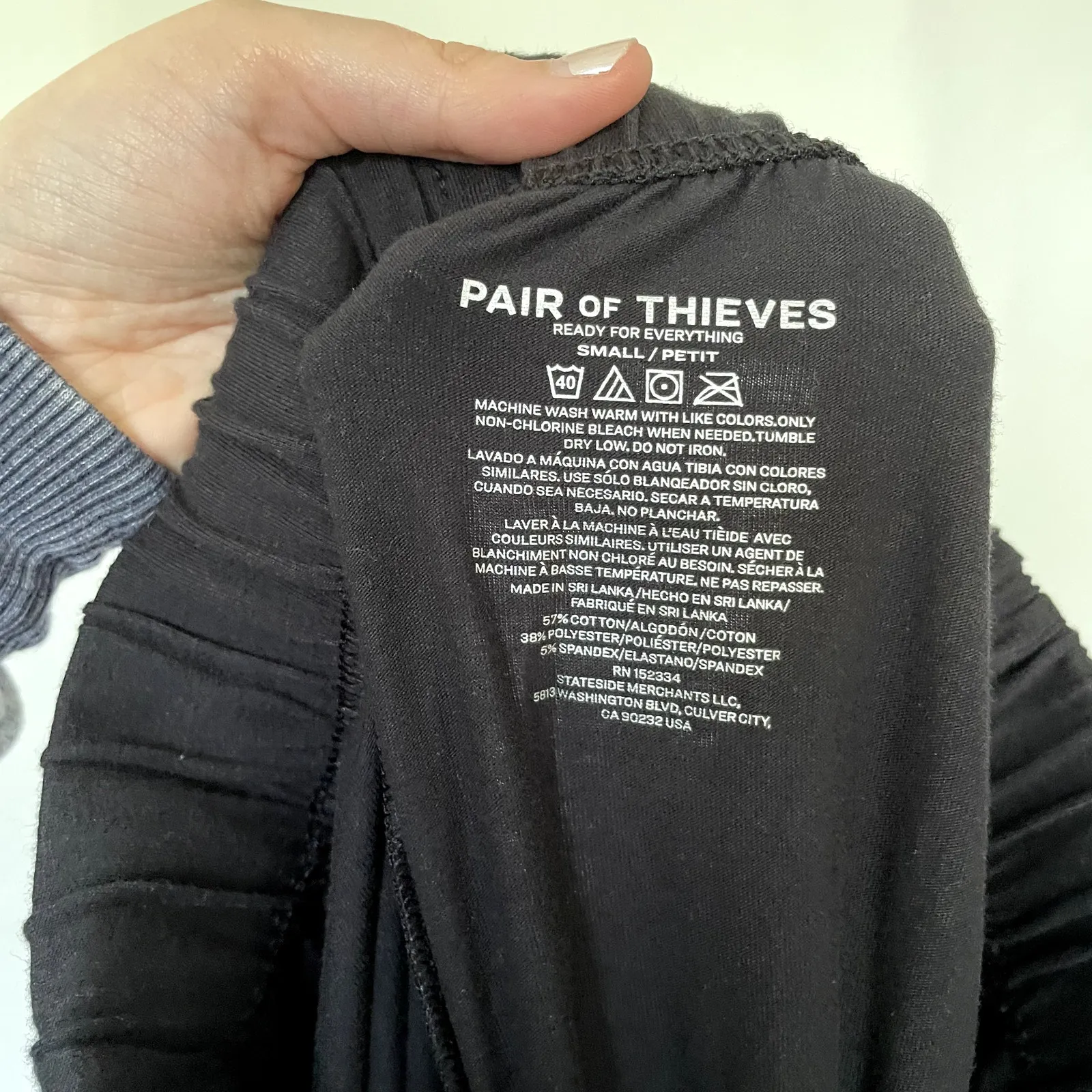 Pair of Thieves women's size small black sweatpants pockets athleisure comfort - Image 6