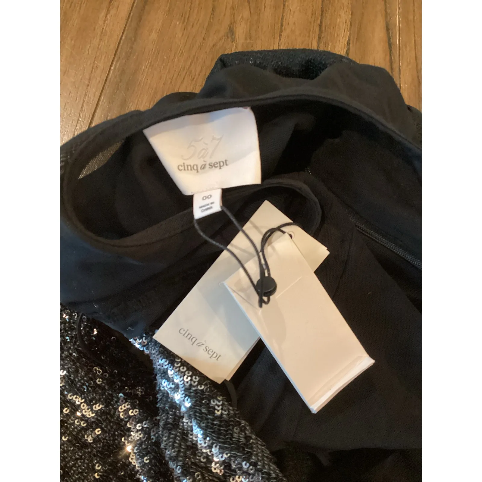 Cinq à Sept Julieann Sequin Open - Image 12