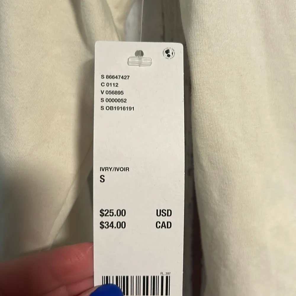 NWT BDG Alex off the shoulder top - Image 7