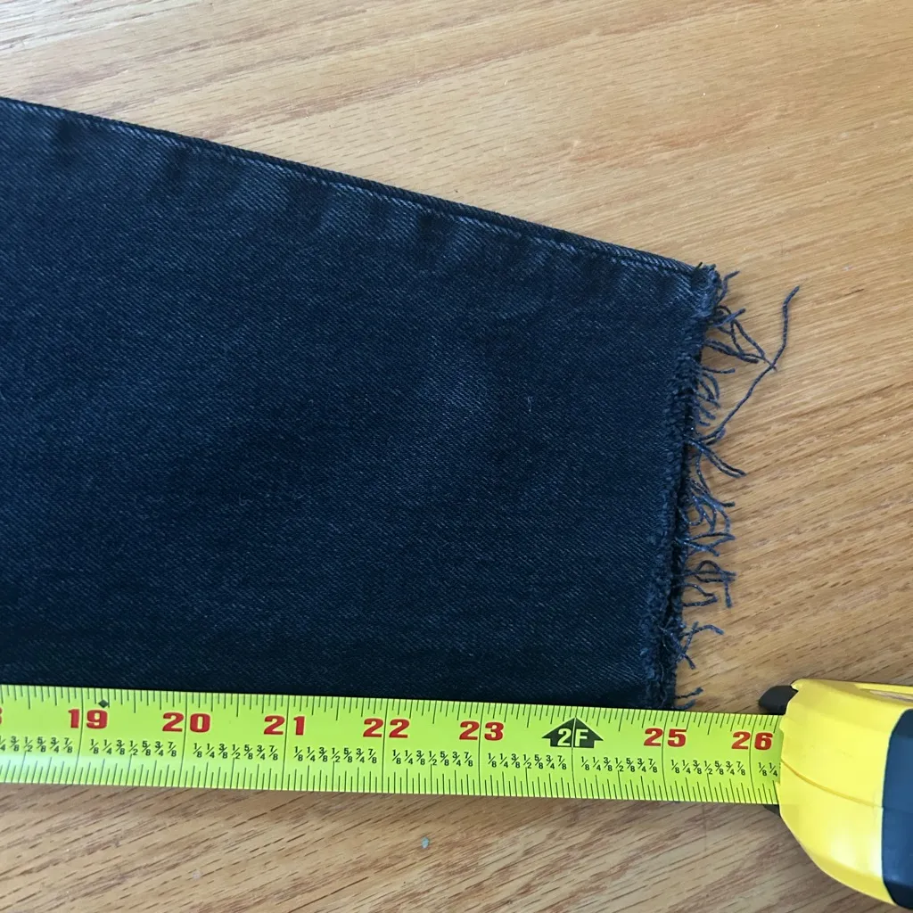 NWT Abercrombie & Fitch Jeans Size 26 Short Skinny High Rise Black Distressed - Image 5