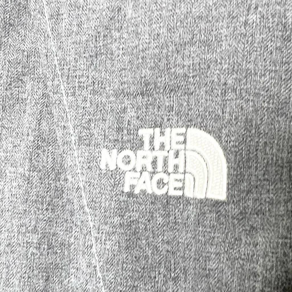 The North Face Gray Women’s HyVent Insulated Outdoor Snow Jacket Size Medium - Image 10