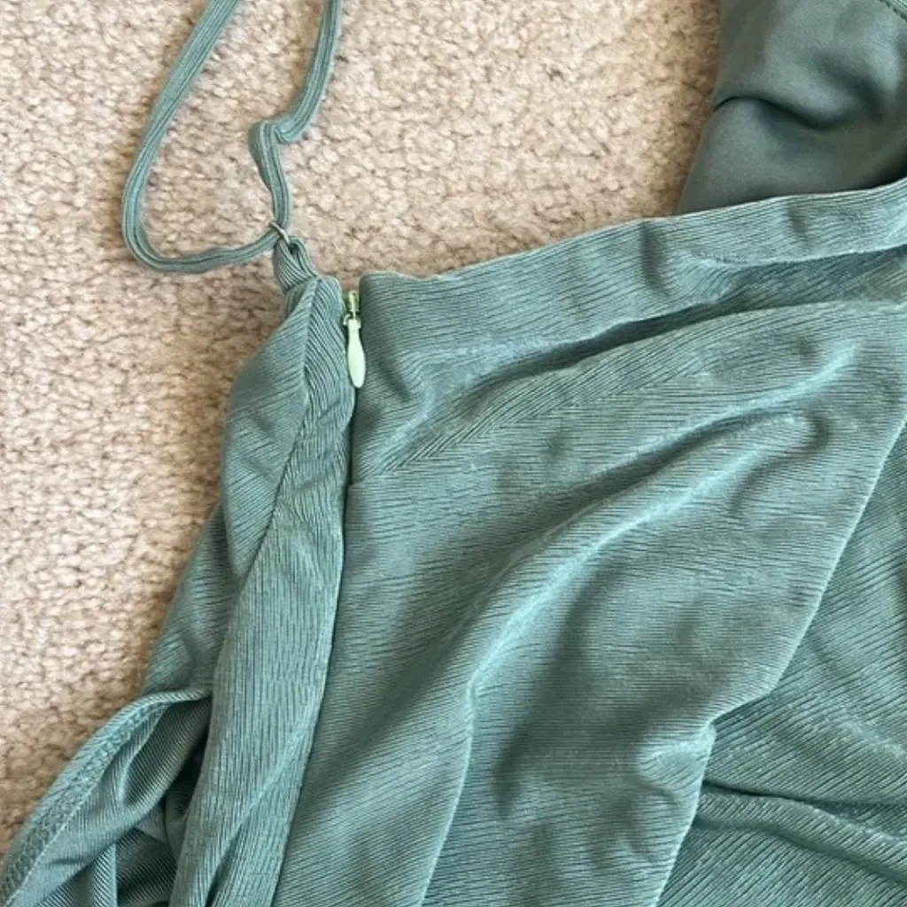 NWT Katie May Gina K Ruched Asymmetrical Low Back Midi Dress in Women's Medium - Image 7