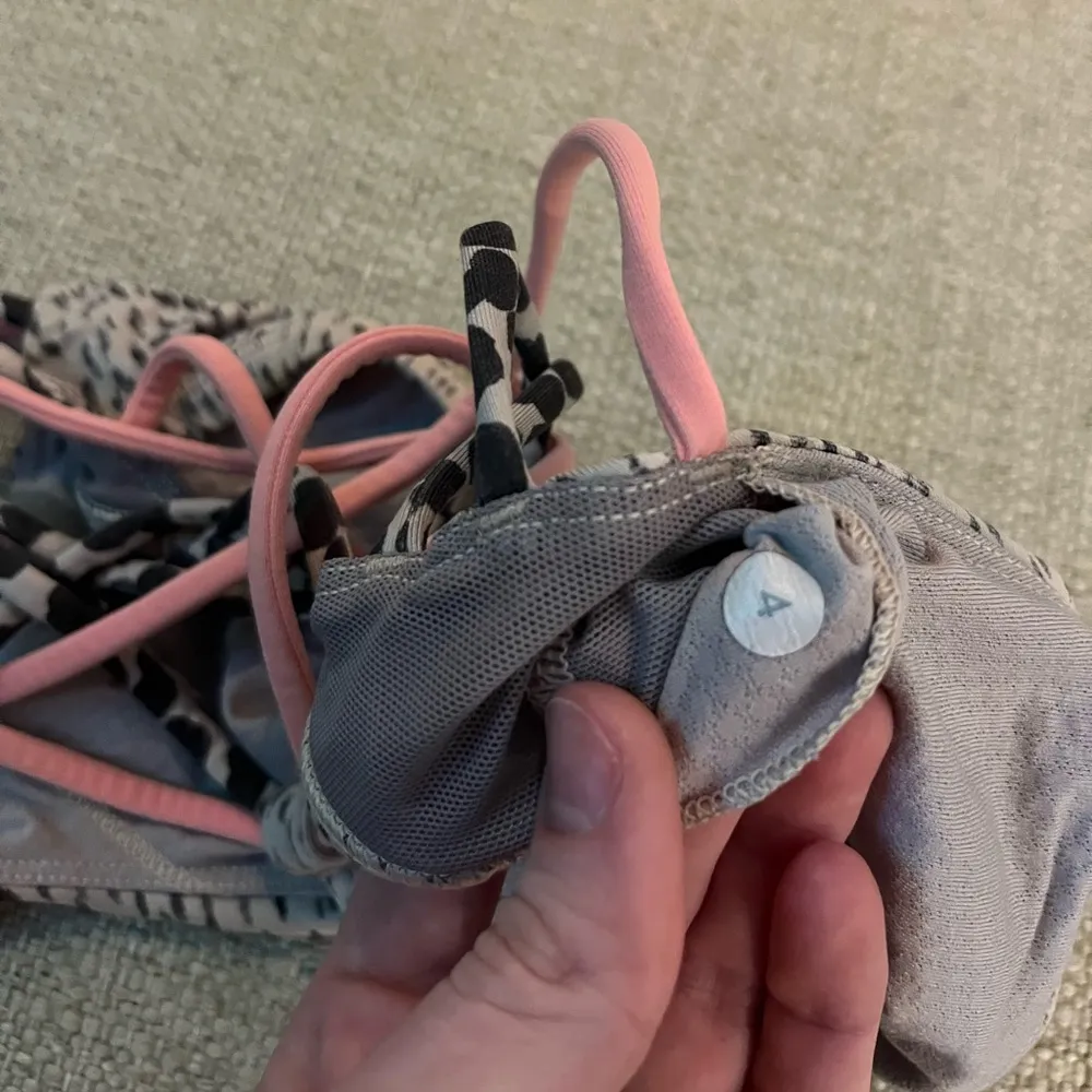 Lululemon Sports Bra - Image 3