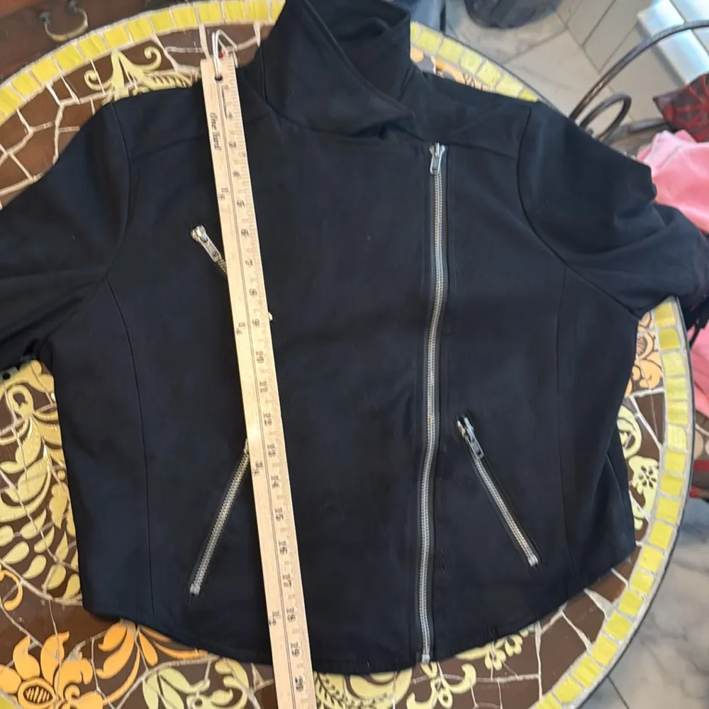 TORRID FAUX SUEDE FRINGE MOTO JACKET SZ: 10 - Image 7