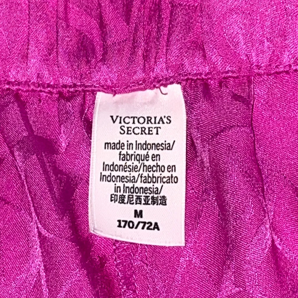 VS PINK SATIN PJ SHORTIE SET Racerback Tank XL + M Shorts LOGO PRINT - Image 7