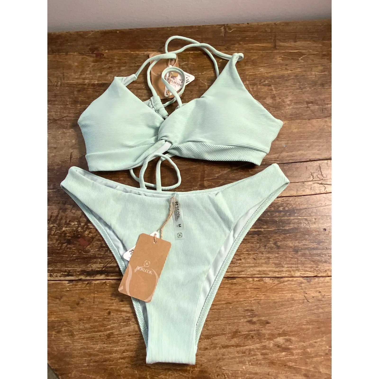 Berlook NWT Twist Backless Bikini Top and Cyan Solid‎ Low Waisted Bikini Bottom Green Size M - Image 4