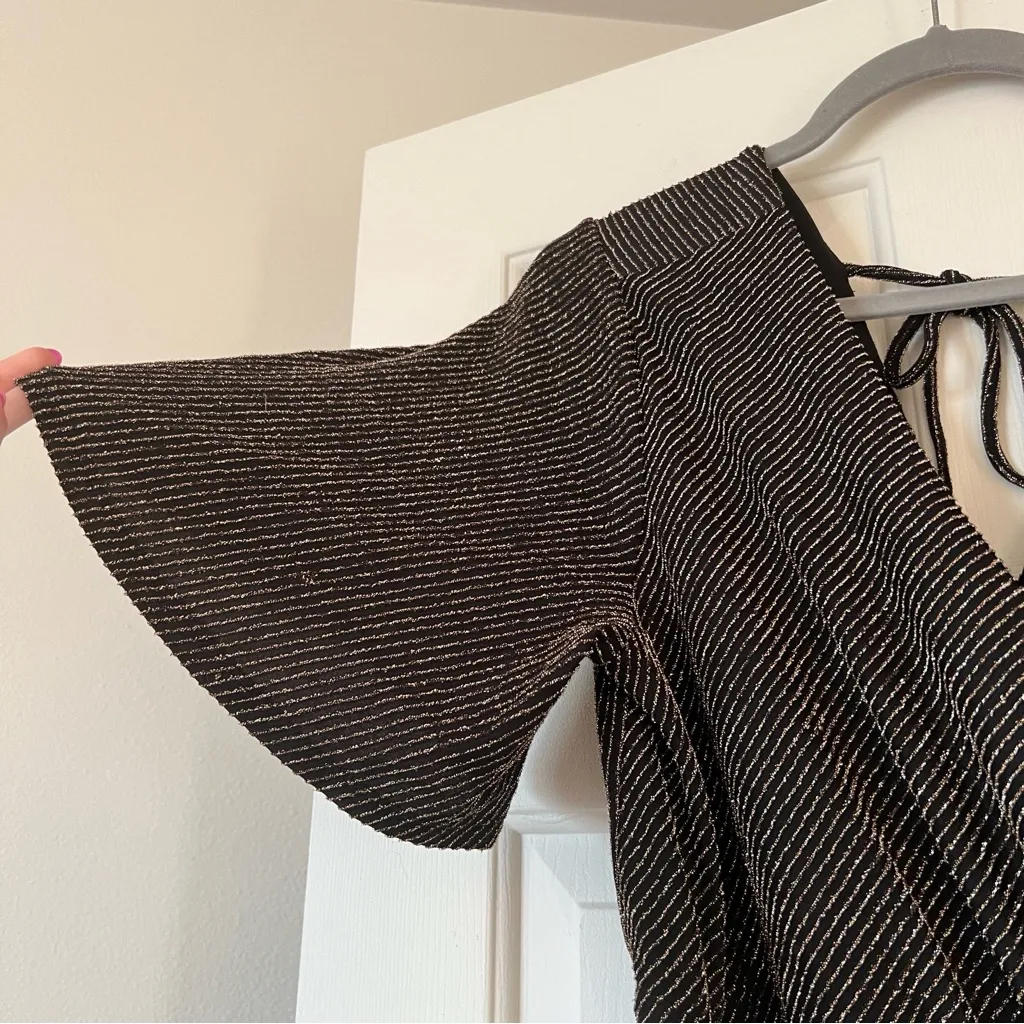 Torrid Shimmer Surplice Jumpsuit Short Sleeve Black & Gold Women’s L Size 12 - Image 7